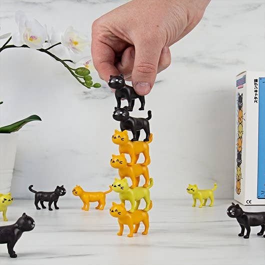 Cat-Astrophe stacking game